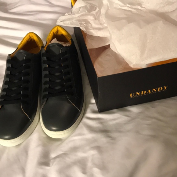 Undandy Men’s Dress Sneaker Size 11.5 Gray Grey - Picture 4 of 4